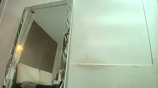 Tiifany_Baker – Naživo XXX chat