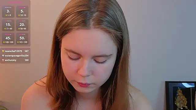 Chatroom XXX en direct de JulietteRain