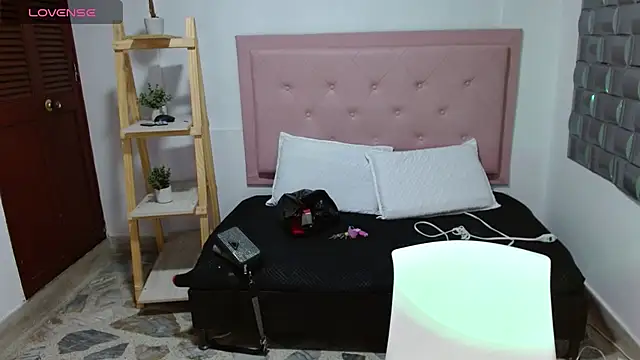 Dulce__Lovee Chat XXX in diretta