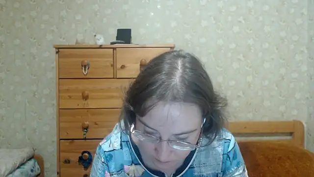 Chat +18 de Smart_Rose ao vivo