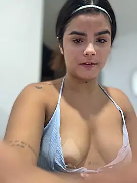 Chatroom XXX en direct de Kaily_Sweet16