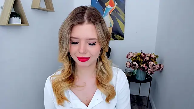 XXX chat uživo modela FollowLovee