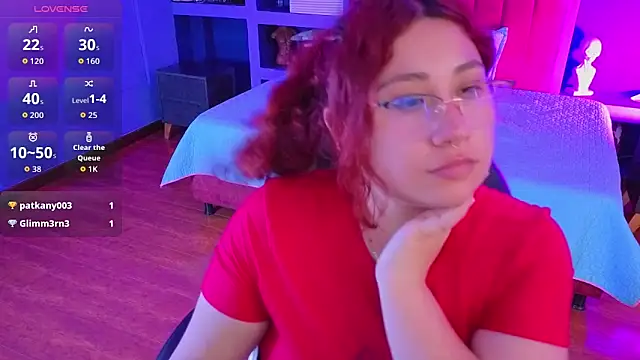 XXX chat uživo modela littlee_red