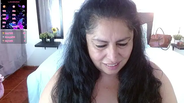 Keyla01_: απευθείας συνομιλία ΧΧΧ