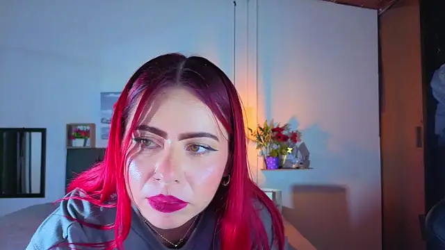 Chat +18 de Dulce_charlottee ao vivo