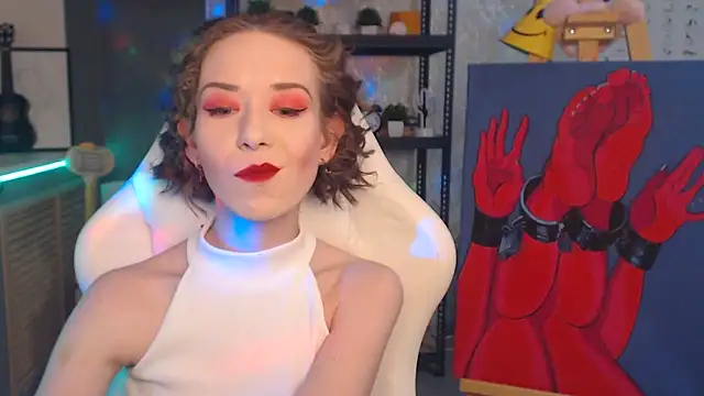 FascinatingEyess 现场XXX聊天