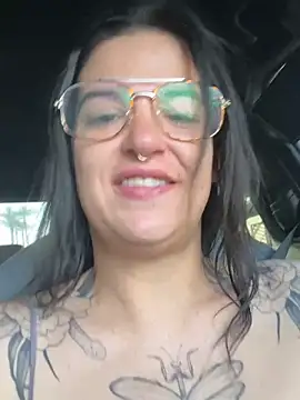 SafeinouterSpace 现场XXX聊天