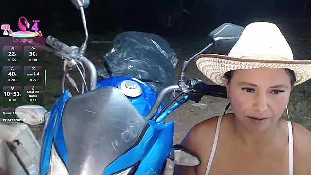 esmeralda_li: απευθείας συνομιλία ΧΧΧ