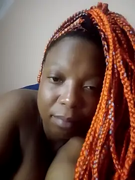 Chatroom XXX en direct de Queentittiex01