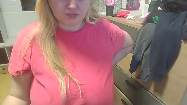 Meliss_Official9 élő XXX-chatje