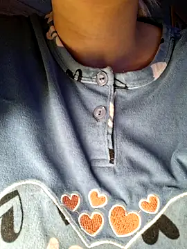 Chatroom XXX en direct de LaRa_forU