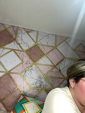 Czat XXX na żywo – Amira_Malia