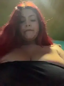 دردشة Lia-Moon77 الجنسية المباشرة