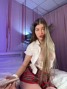 Milana_rosaa 现场XXX聊天