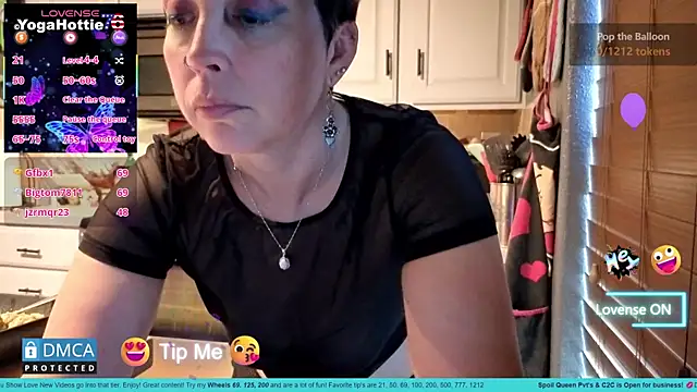 YogaHottie76 Live XXX-chat