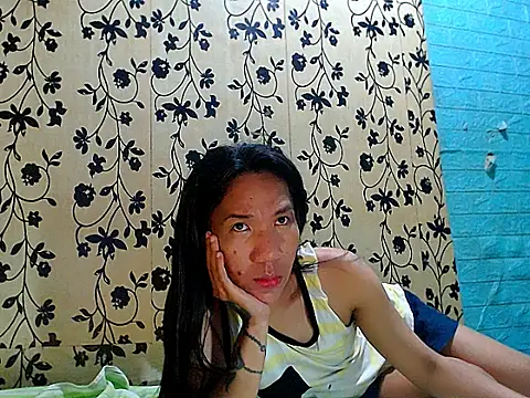 Show webcam de LadyBoyBigCock69