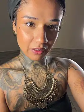 Chat +18 de xbigpeach ao vivo