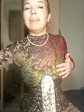 Chat +18 de Conny_Shellie ao vivo