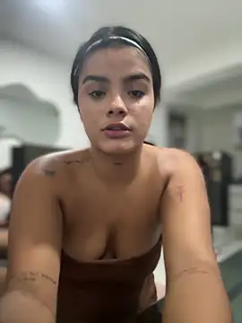 แชท XXX สดของ Kaily_Sweet16