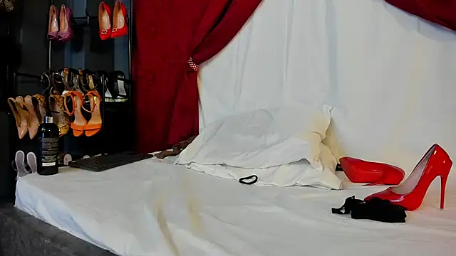 แชท XXX สดของ Matureyulyet