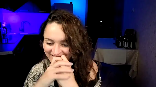 دردشة Cerann1 الجنسية المباشرة