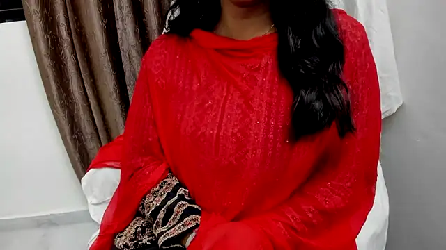 Chatroom XXX en direct de TheShyGirl_