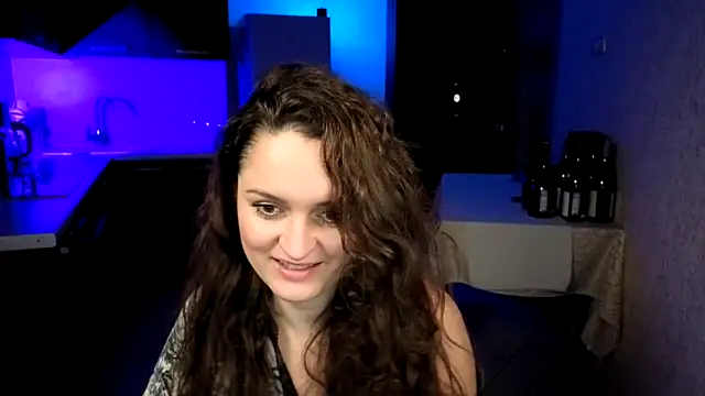 Chat +18 de Cerann1 ao vivo