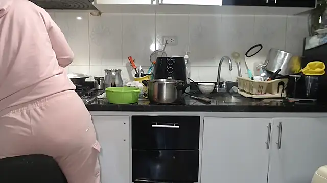 kateleyagreyn Live XXX chat