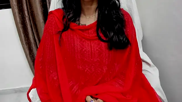 TheShyGirl_ élő XXX-chatje