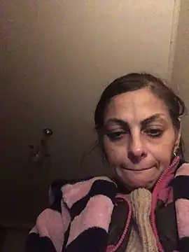 Chatroom XXX en direct de ChantalXOrchid