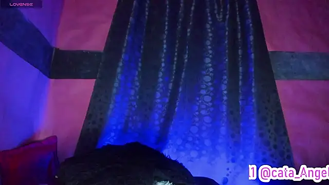 Cata-angel Chat XXX in diretta