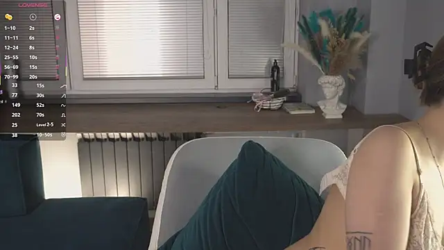 OssieCrews Obrolan Langsung XXX