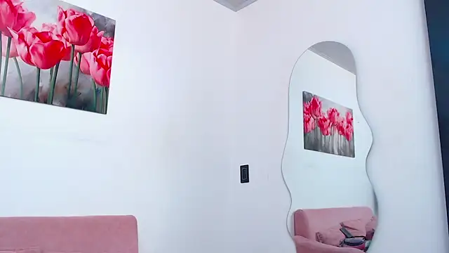 pinky_f00x Live XXX Chat