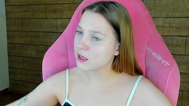 Živý XXX chat TinnaBurton