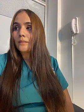 Онлайн чат XXX Noa_Harper-