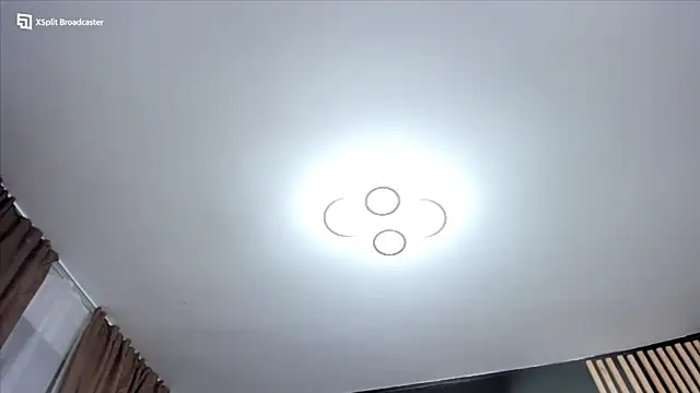 fireflowers_ Show in webcam