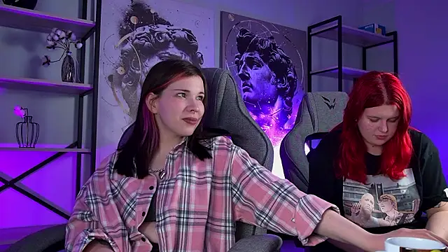 Chat +18 de AliceSunday ao vivo