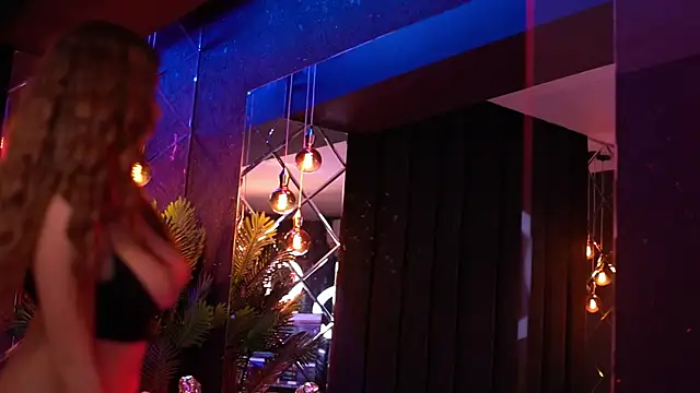 BellaNoirre লাইভ XXX চ্যাট