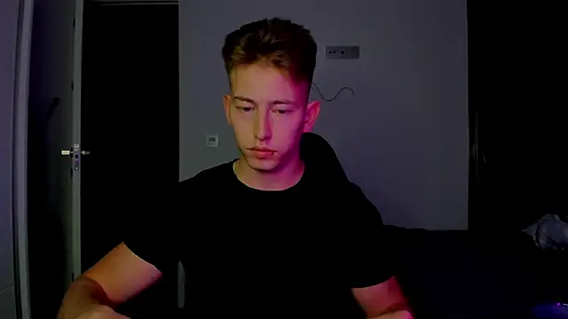 Czat XXX na żywo – find0m_master