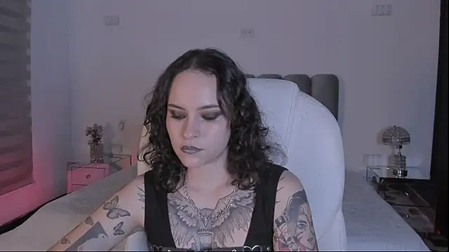 AnnyThompson_: онлайн-секс-чат