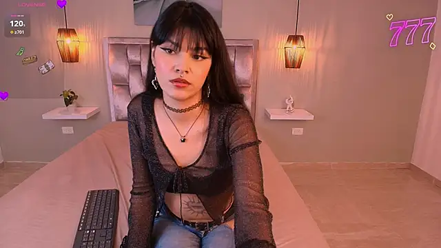 Chatroom XXX en direct de aisha_sakina