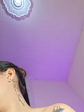 Chatroom XXX en direct de AmaiaSalvatore