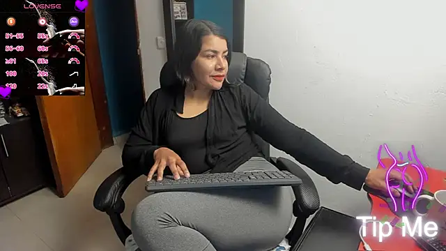 peanut_tangerine Live XXX Chat