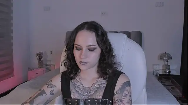 AnnyThompson_ Live XXX-chat