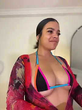 JuanitaMore01 Chat XXX live