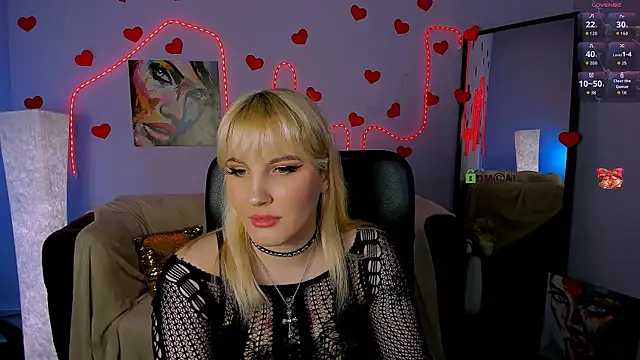 kitniss_dreamy Adlı Modelin Canlı XXX Sohbeti