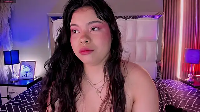 XXX chat uživo modela xCharlotte_20