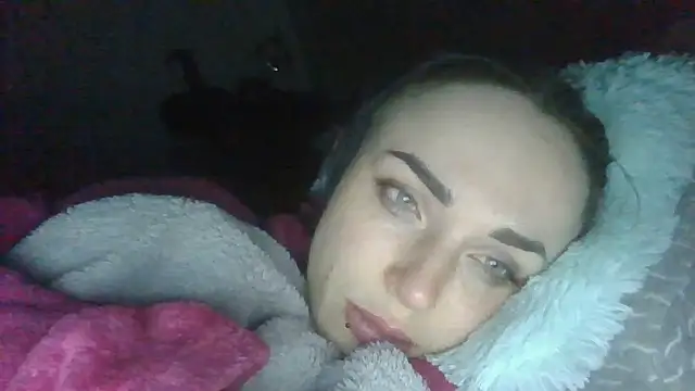 Trinsy_Love: απευθείας συνομιλία ΧΧΧ