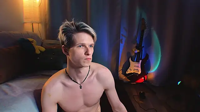 Chat +18 de Breston_Sweet ao vivo