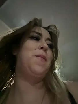 Xara_Shadow's Live XXX Chat